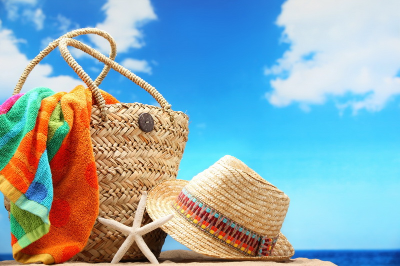 Fashionable Beach Essentials for 2016