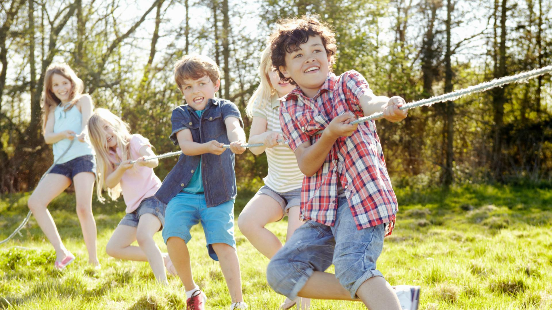 children playing pull the rope