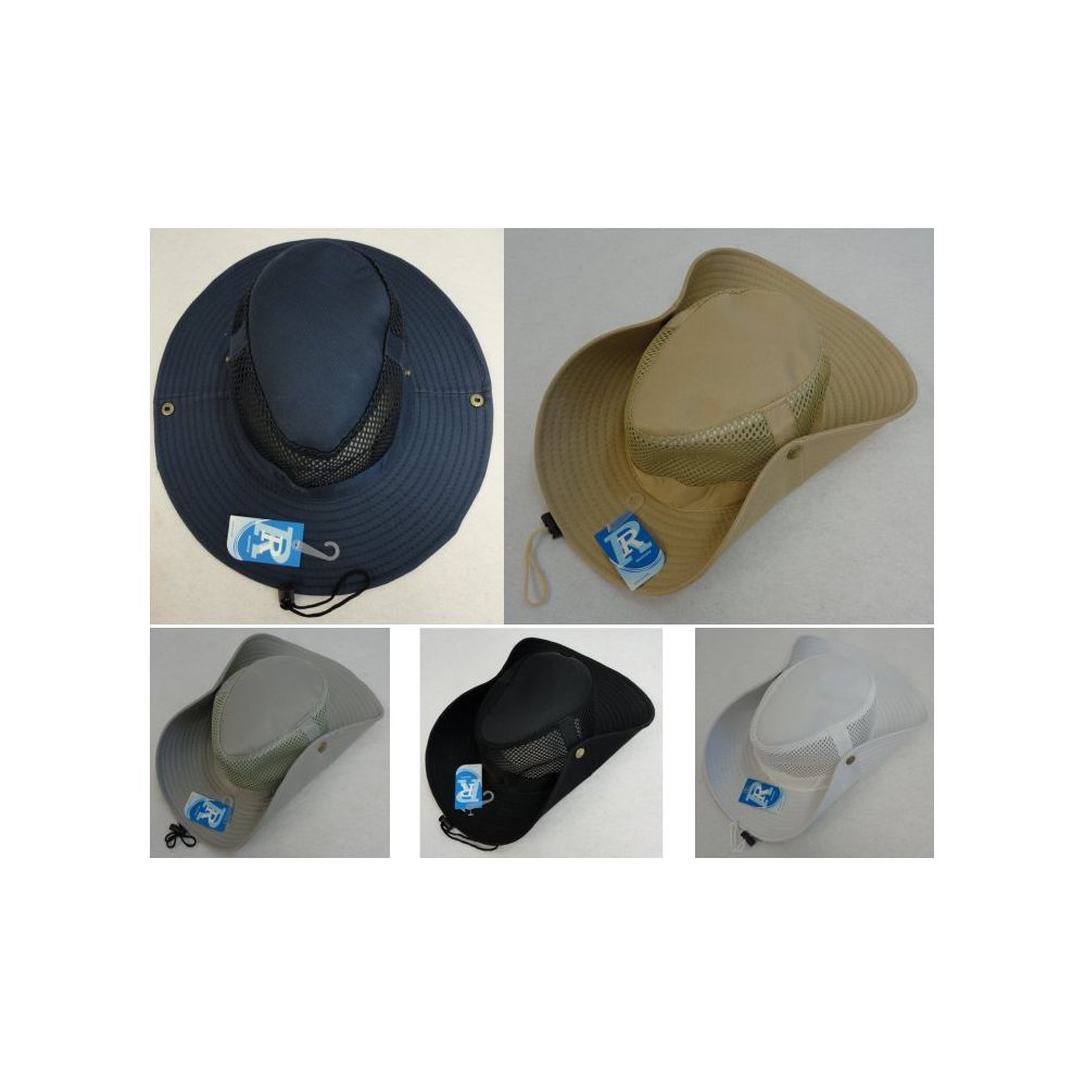 large round hat boxes with lids