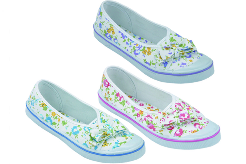 ladies canvas shoes
