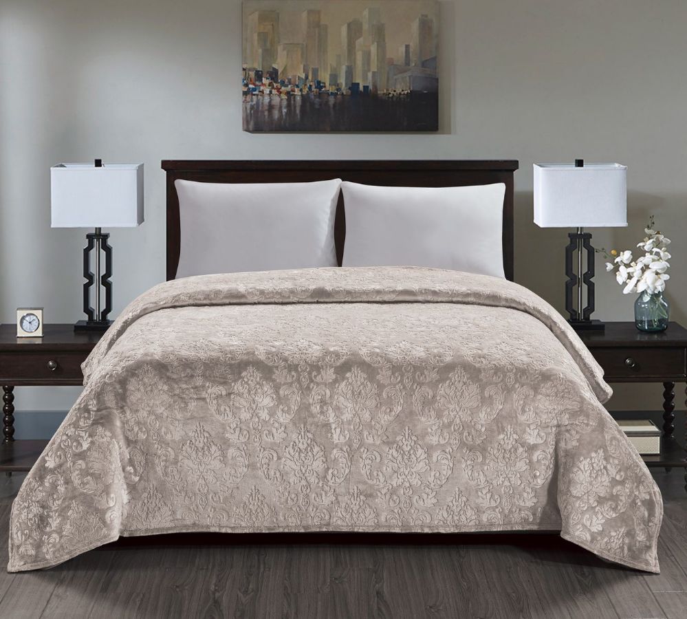 6 Units of Versaille Collection Embossed Blanket King Size In Ivory