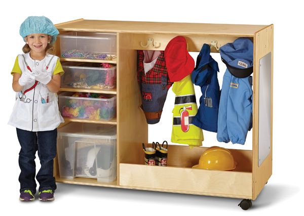 dress up dramatic play